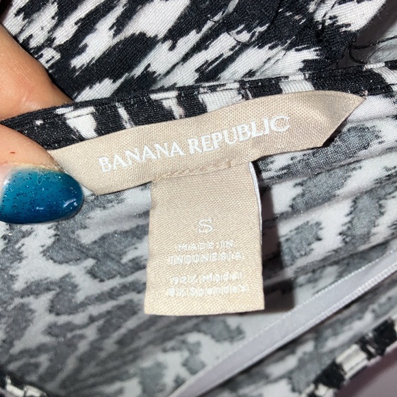 Banana Republic, Black and White, Halter top Maxi Dress, size Small - Picture 4 of 6